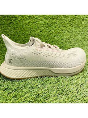Flux Adapt Runner Sand Gum Womens Size 8.5 Mens 7 Athletic Knit Shoes Sneakers